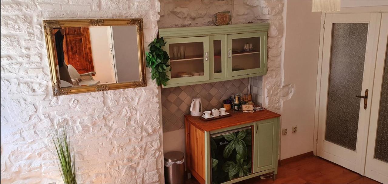 B&B Palace Basilico 1580. Rovinj Zewnętrze zdjęcie