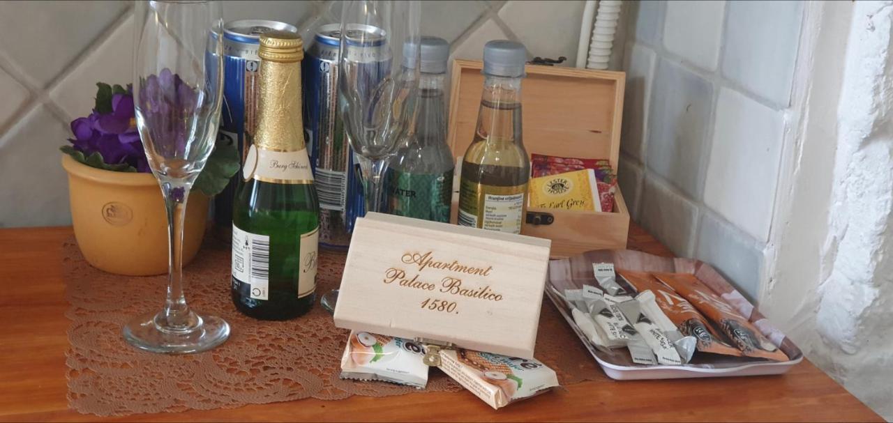 B&B Palace Basilico 1580. Rovinj Zewnętrze zdjęcie